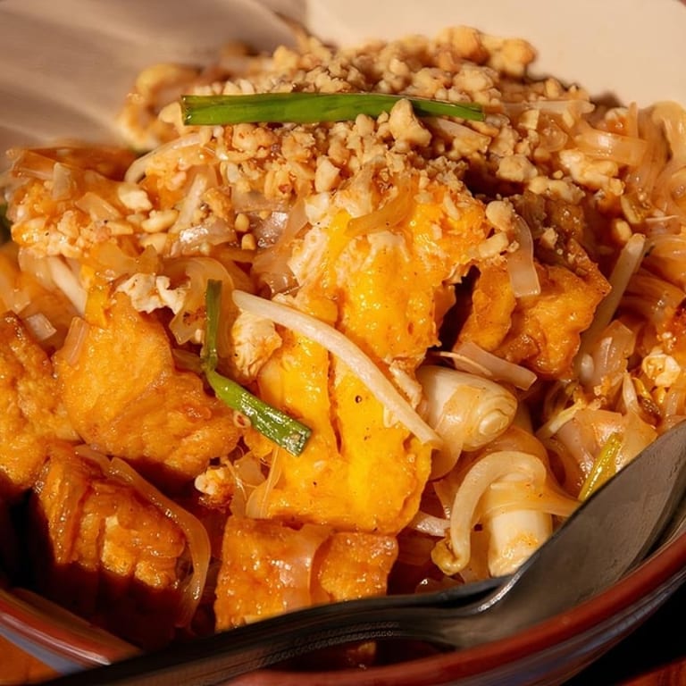 Delicious Pad Thai Experience