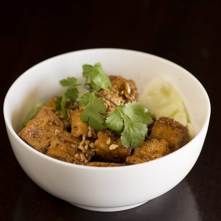 Delicious Chinese Broccoli and Noodle Dishes